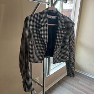 Cropped blazer from zara